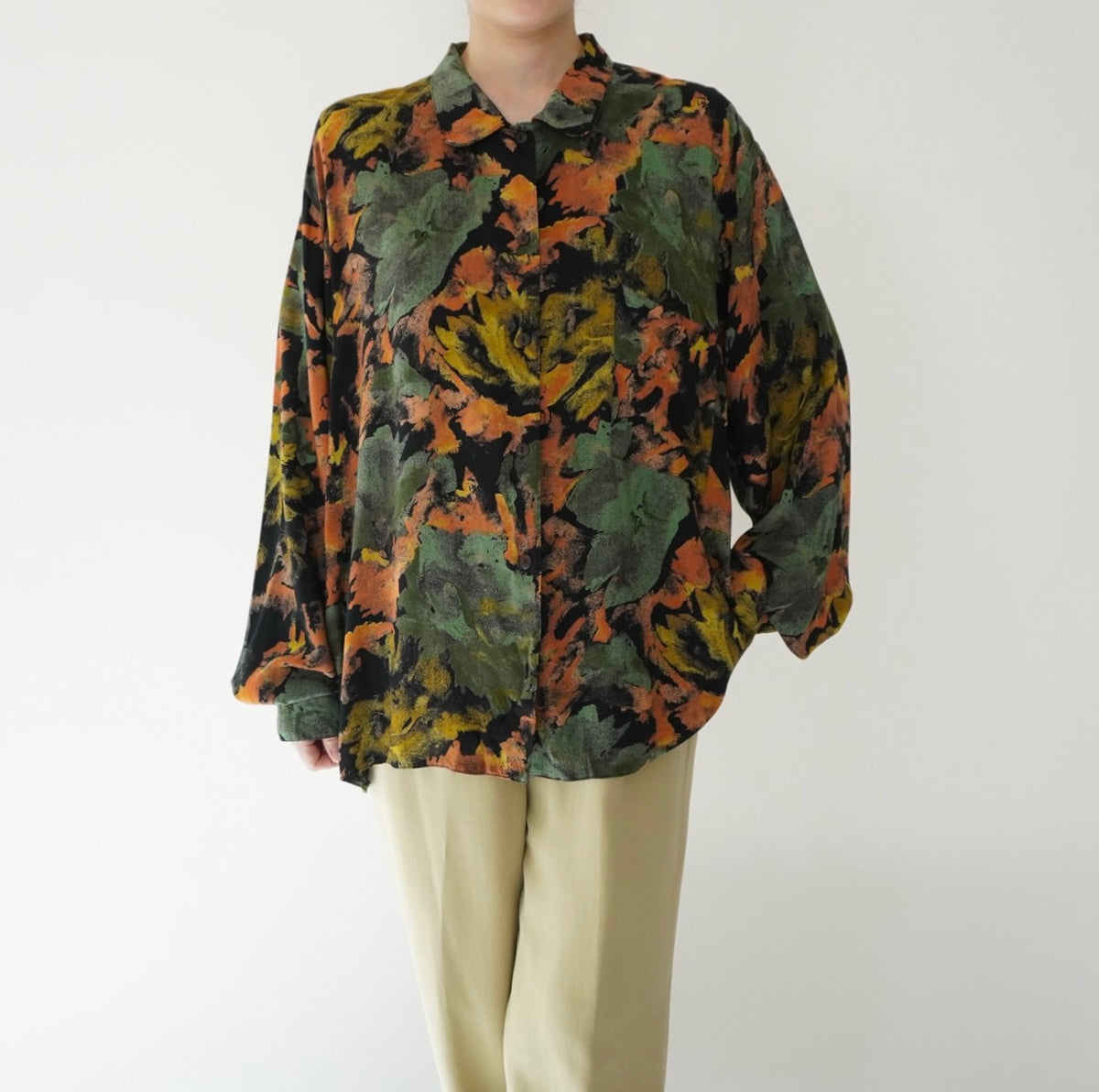 90s EURO Printed Shirt