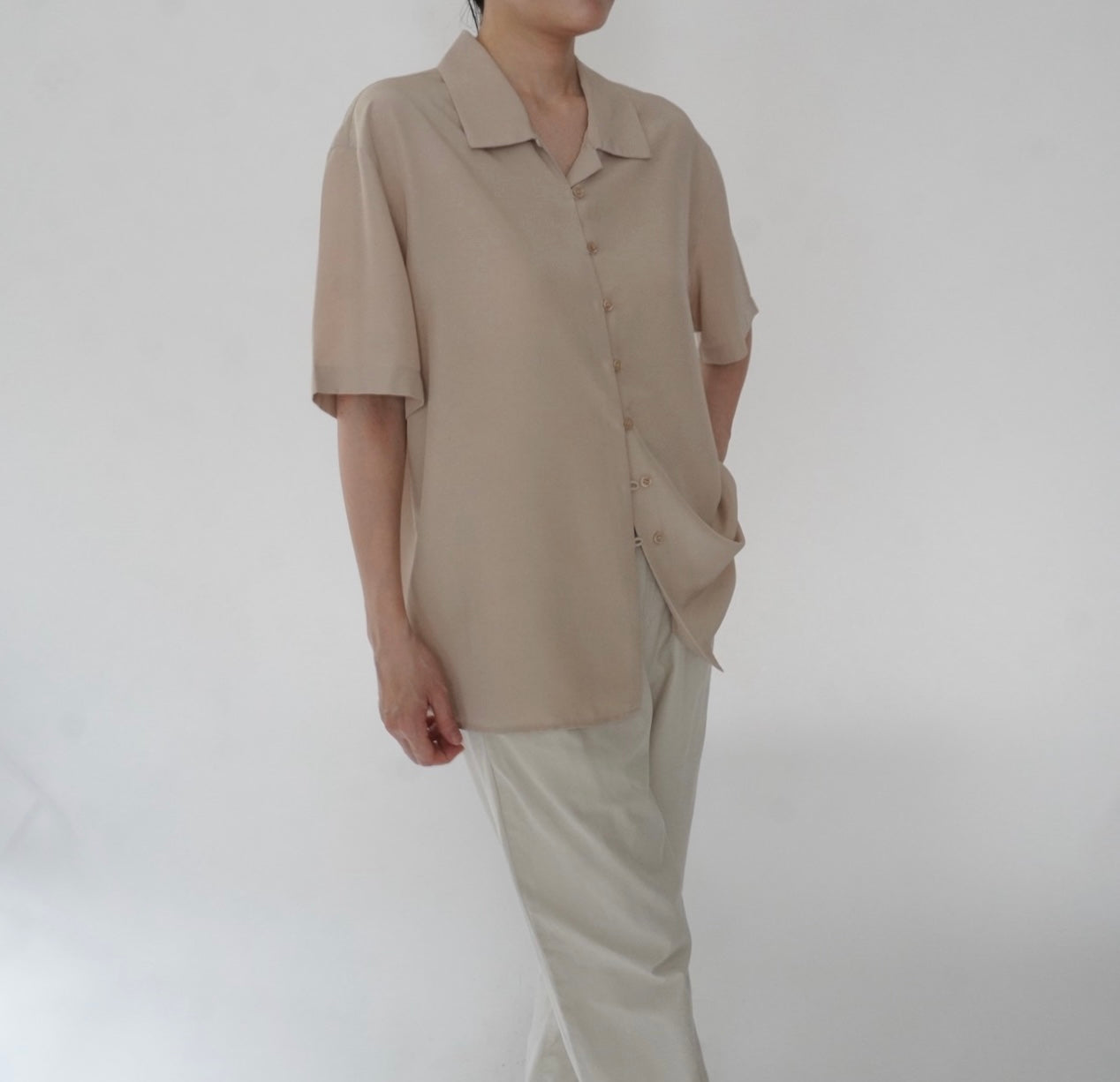 90s Button Design Shirt