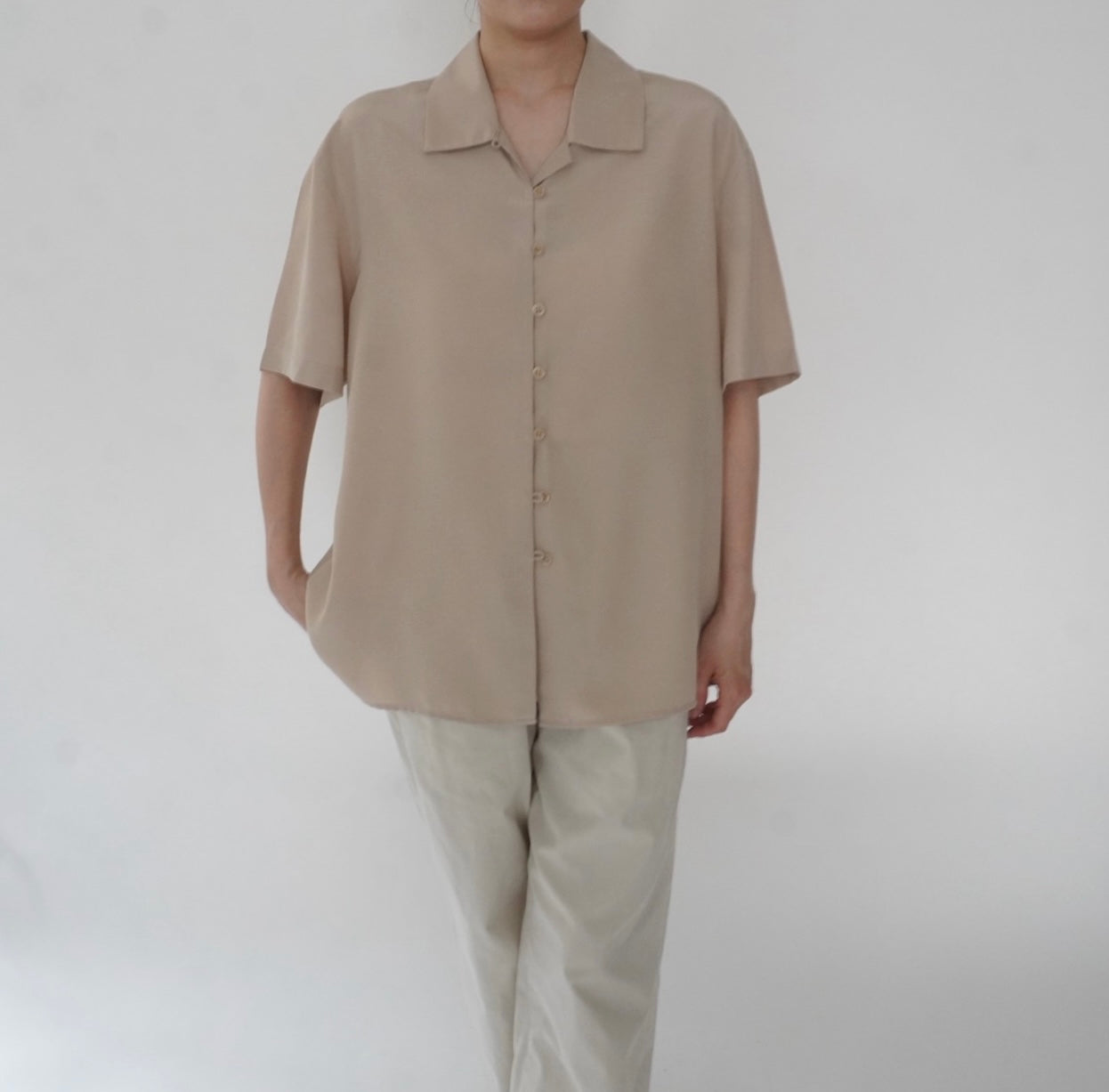 90s Button Design Shirt