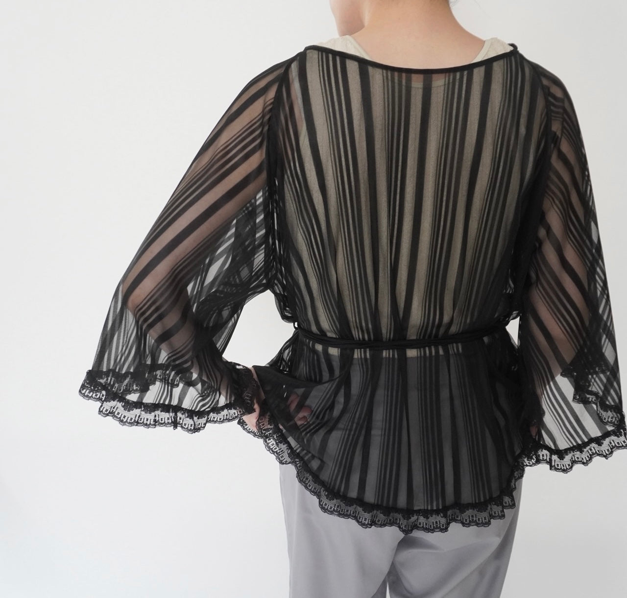 90s Sheer Lace Design Blouse