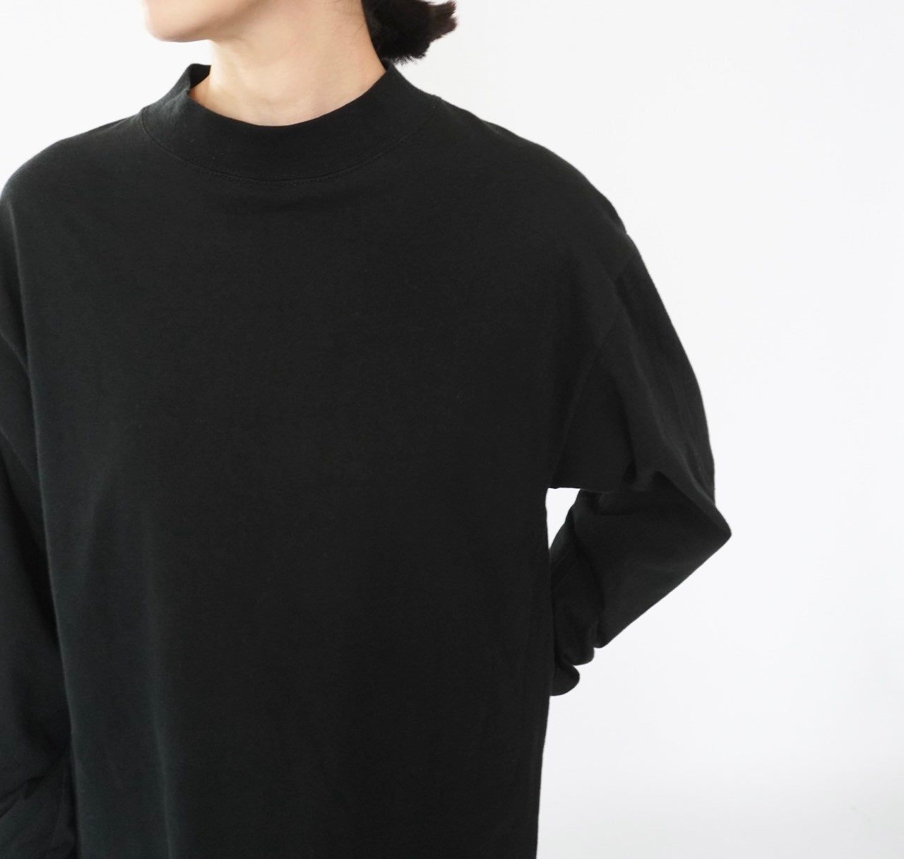 90s Mock Neck Long Sleeves T-shirt  Made in USA