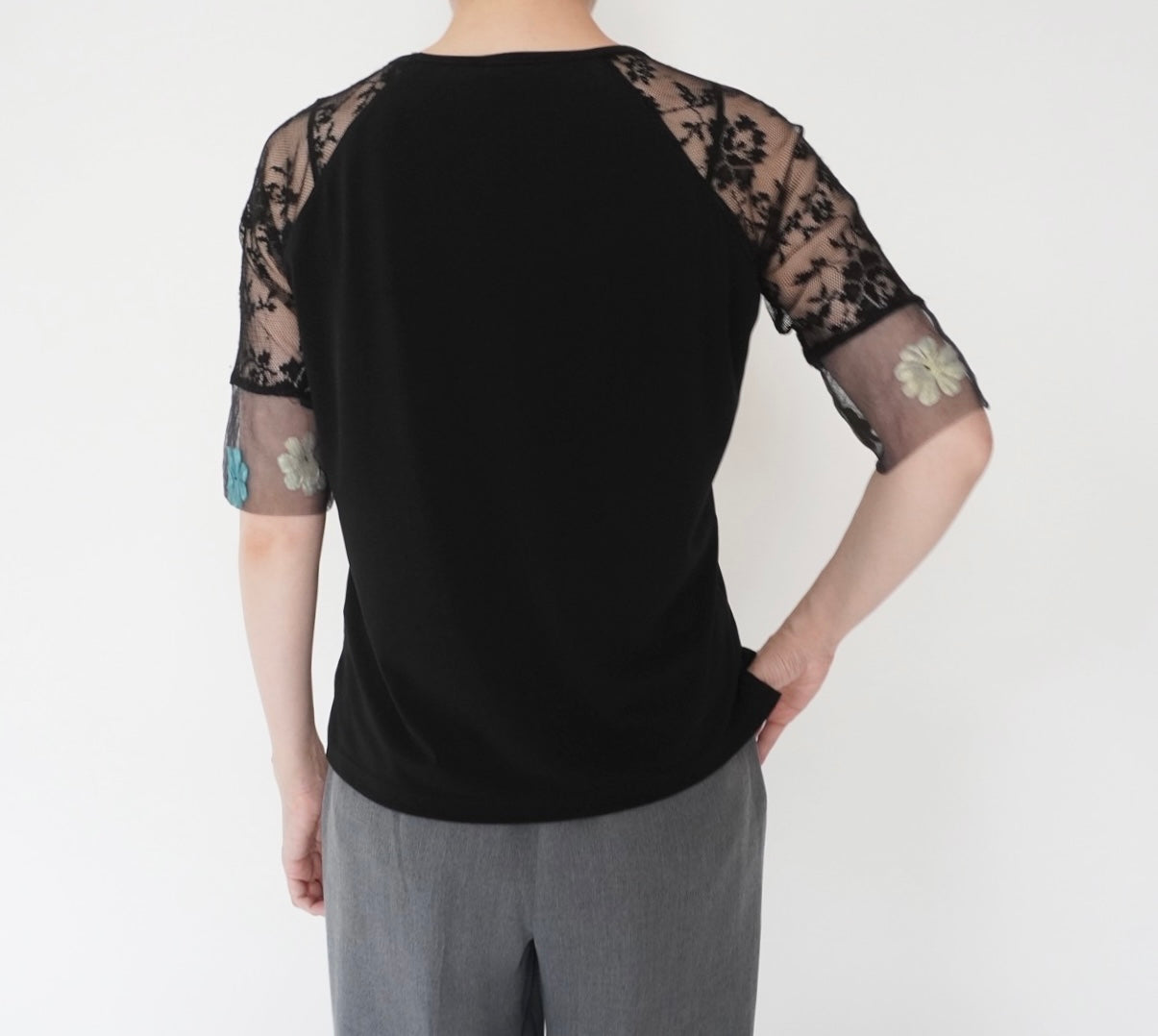 90s Lace Design Top