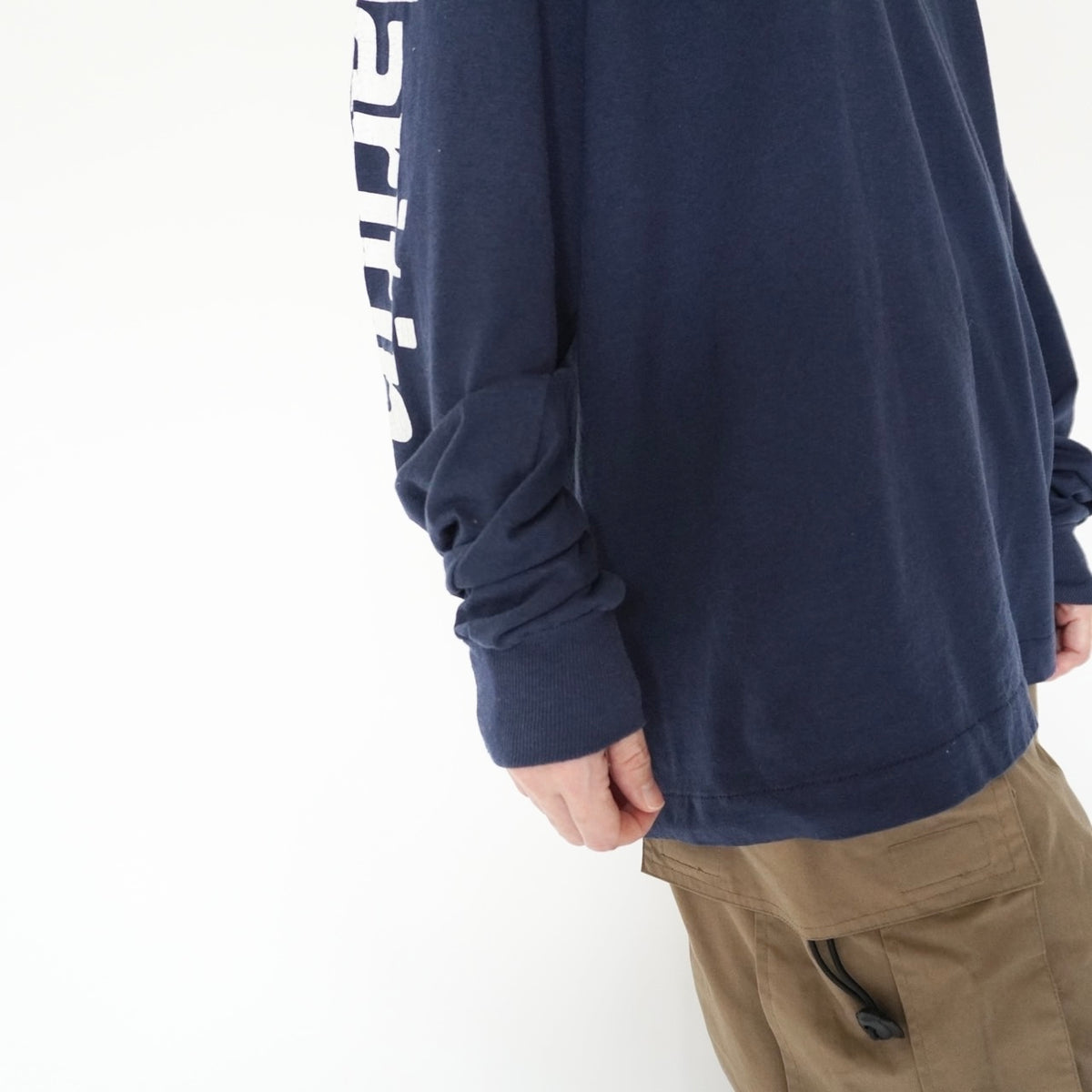90s Long Sleeves Printed T-shirt Made in USA
