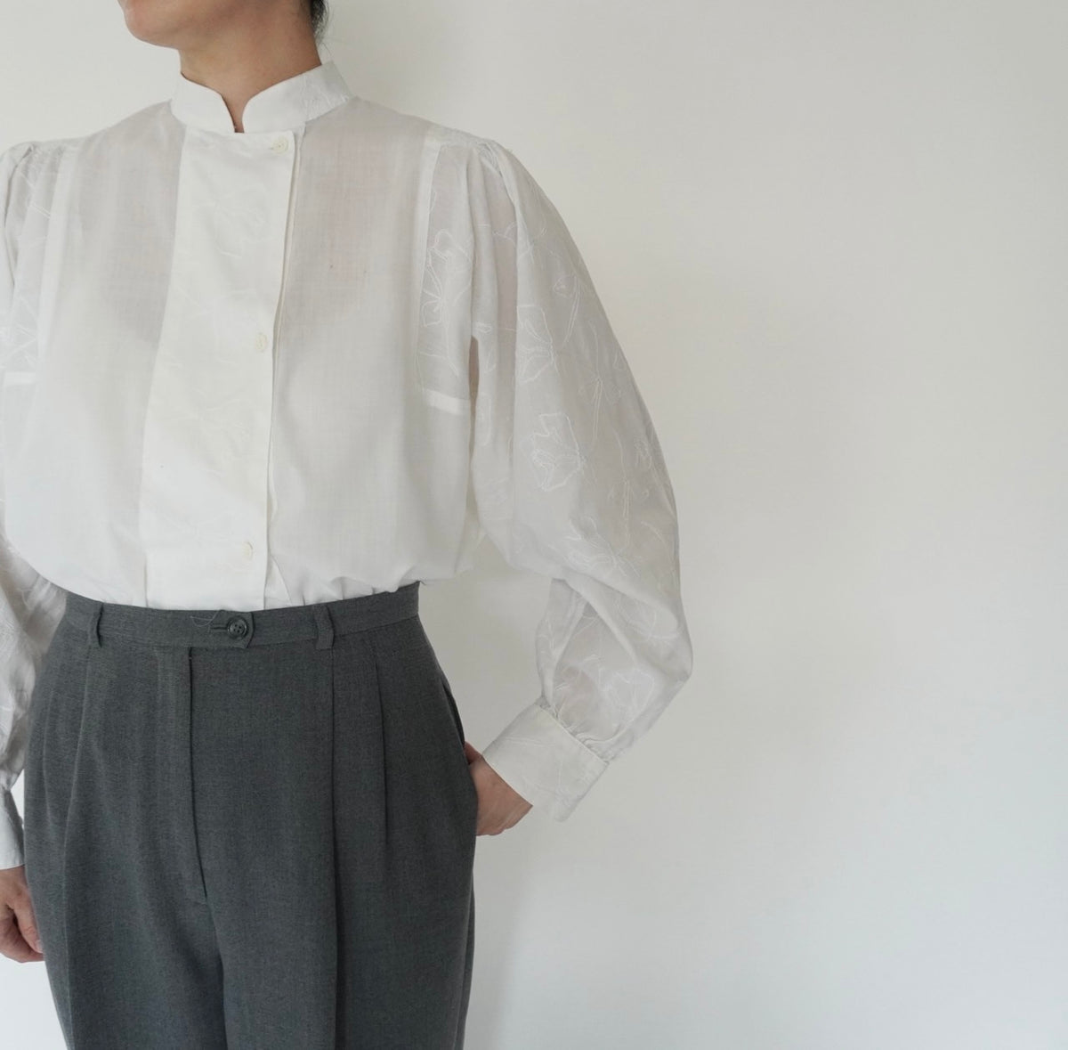 80s Embroidery Blouse