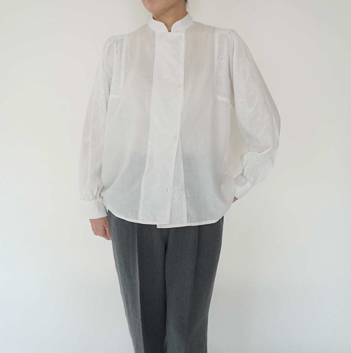 80s Embroidery Blouse