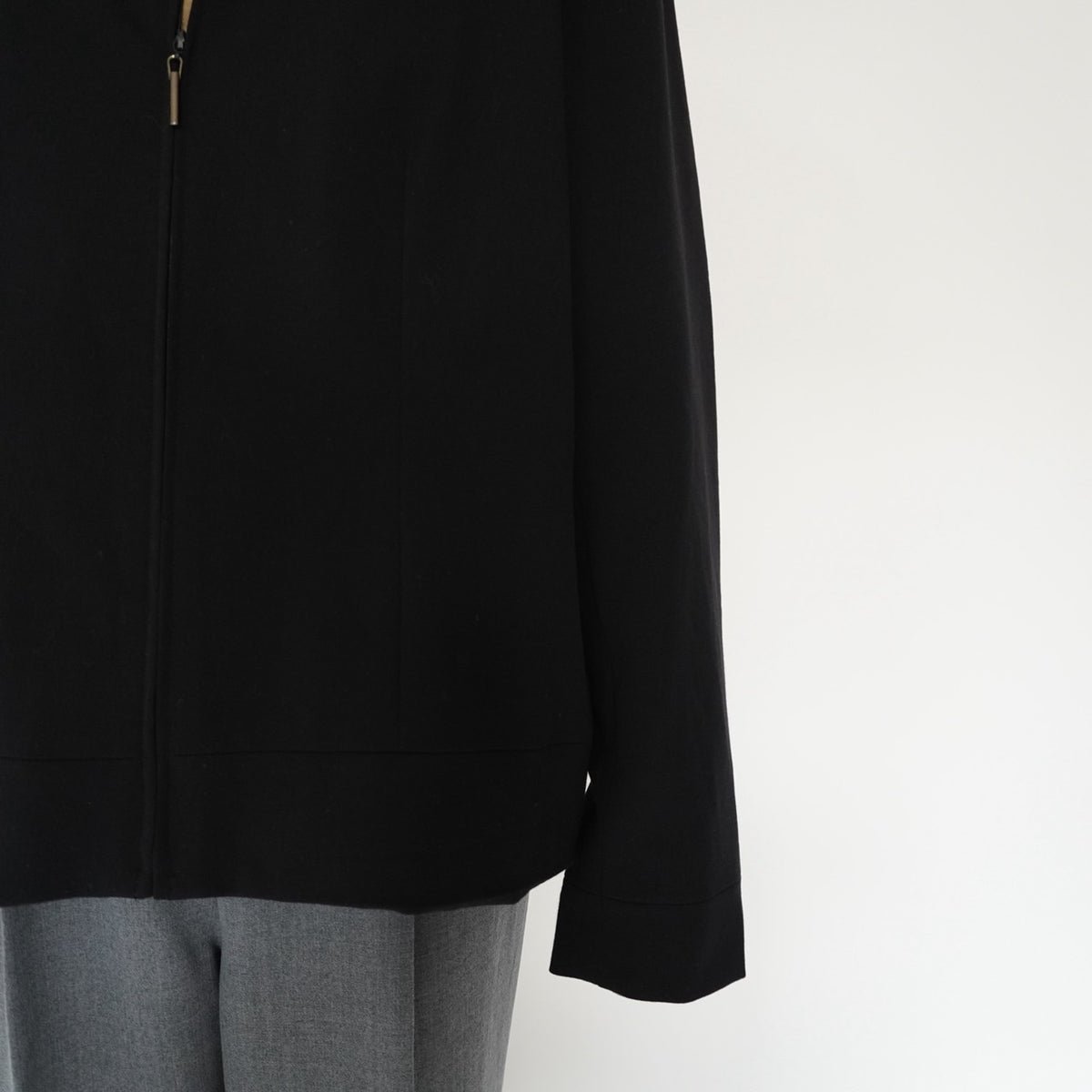 90s Zip Light Jacket