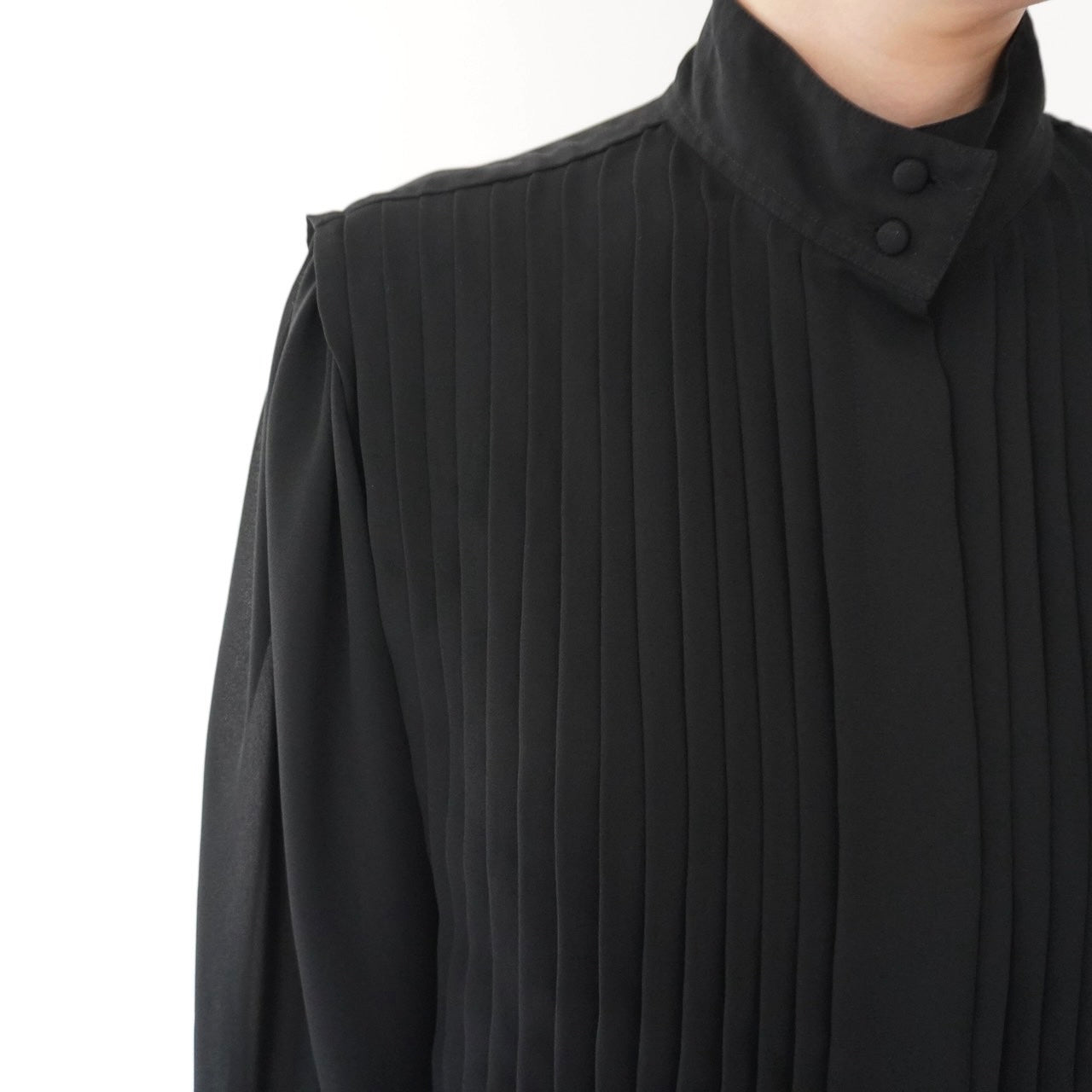90s Pleated Design Blouse