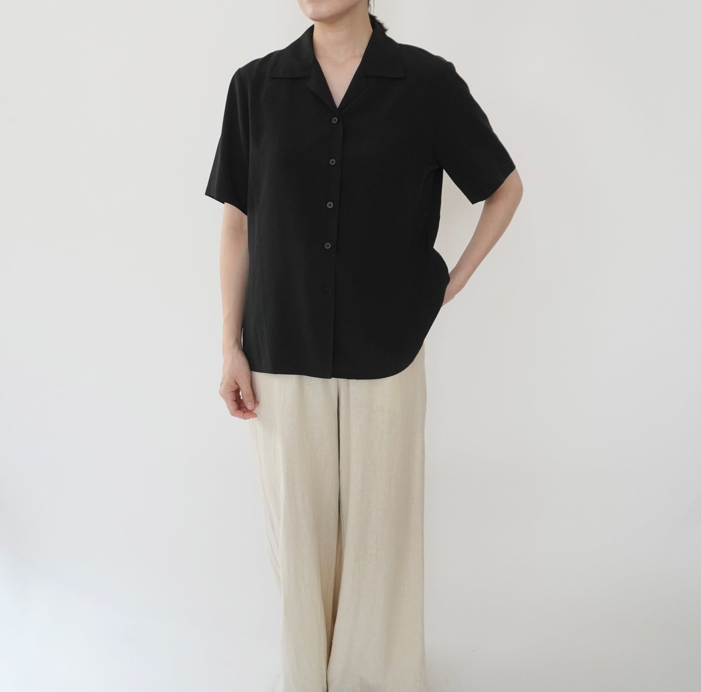 90s Black Shirt