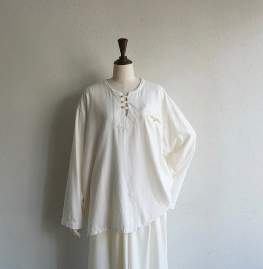 90s Design Ivory Cotton Top