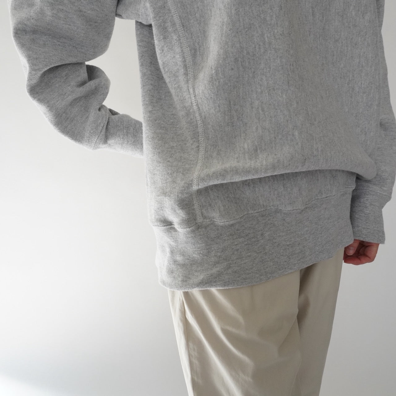 90s Embroidery Sweater Made in USA