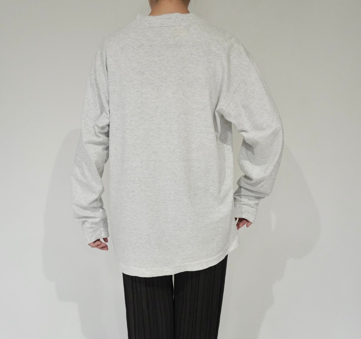 00s Embroidery Long Sleeves T-shirt Made in USA