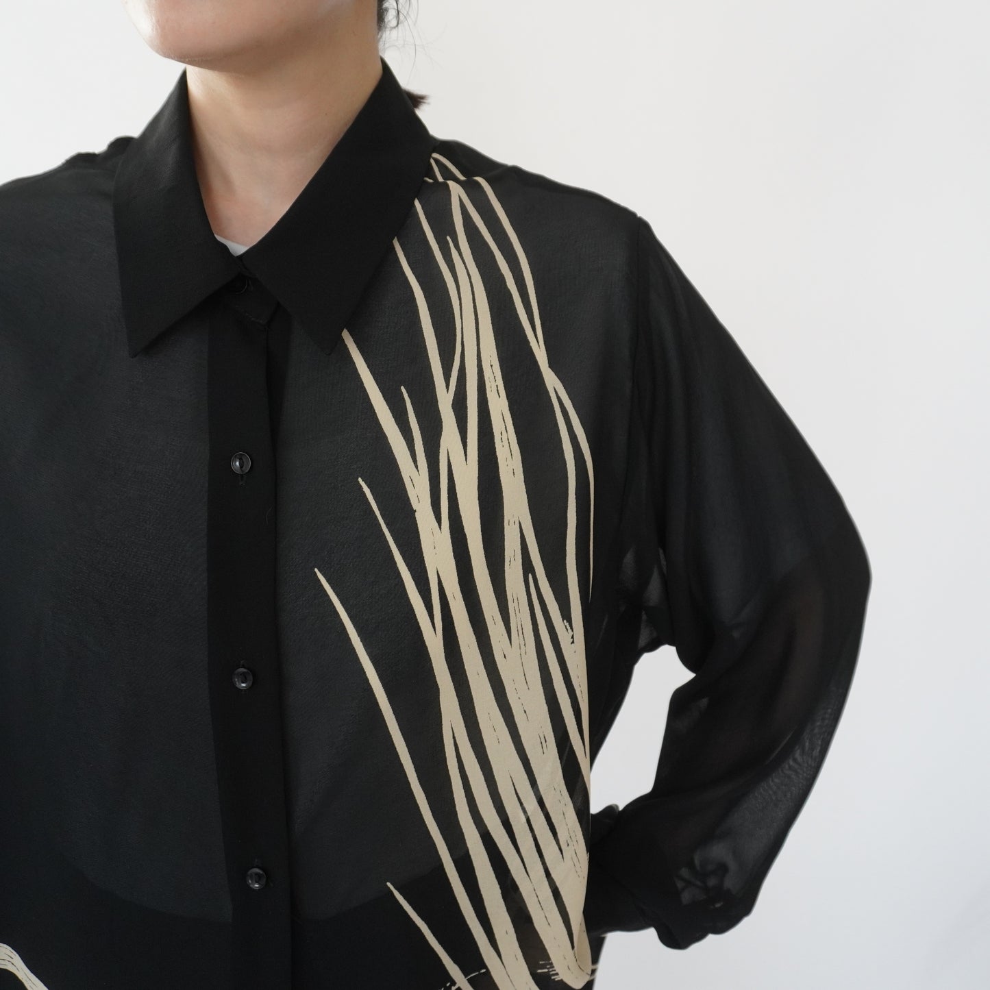 90s Pattern Sheer Shirt