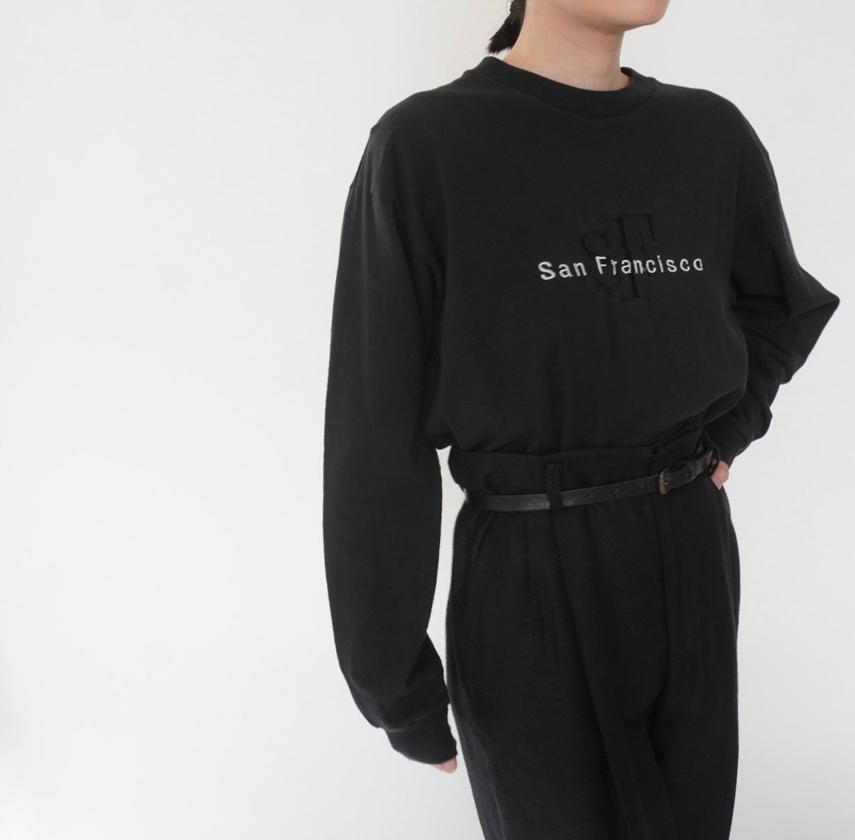90s Embroidery Long Sleeves T-shirt Made in USA