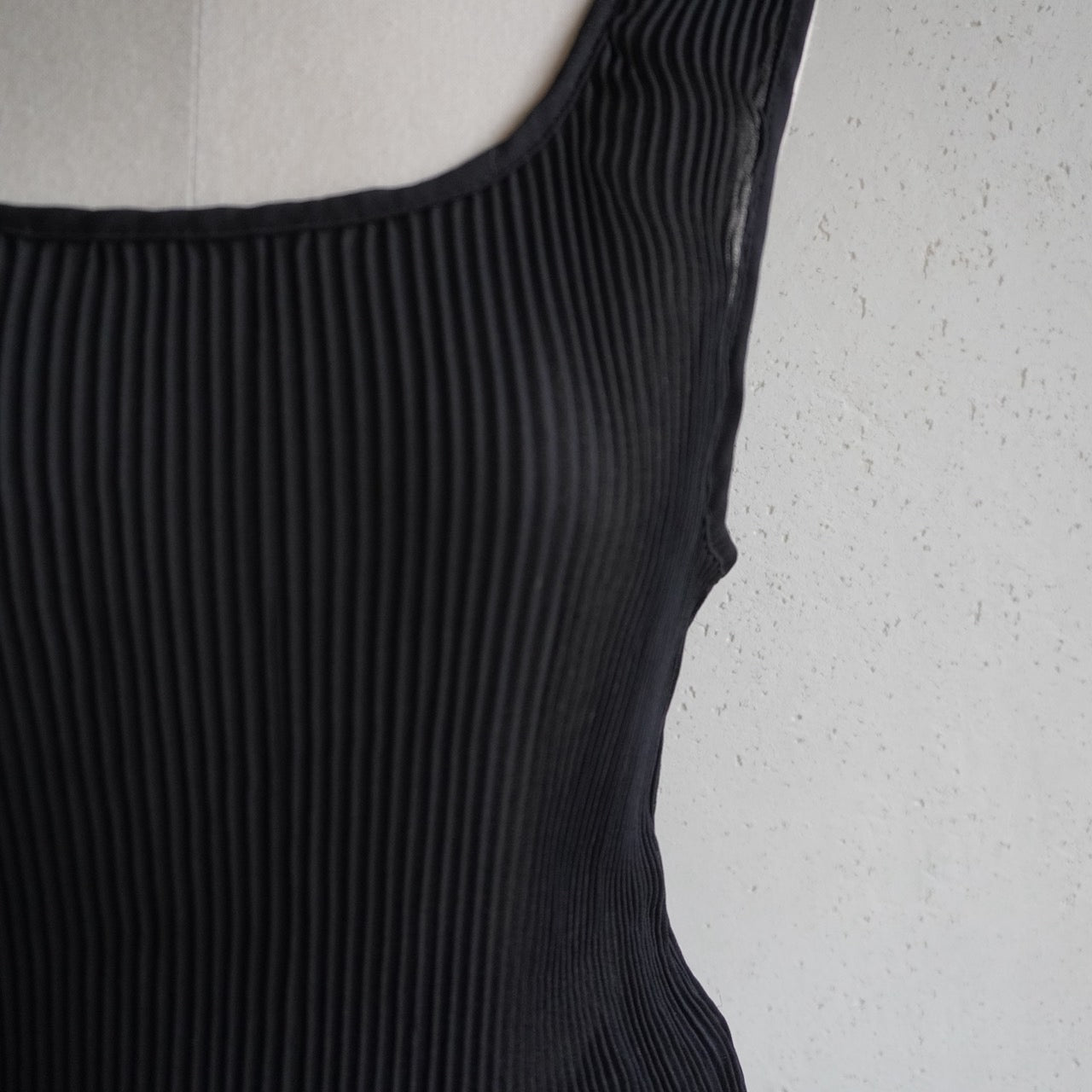 90s Pleated Top