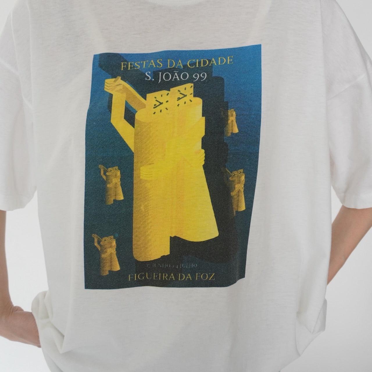 90s EURO Printed T-shirt