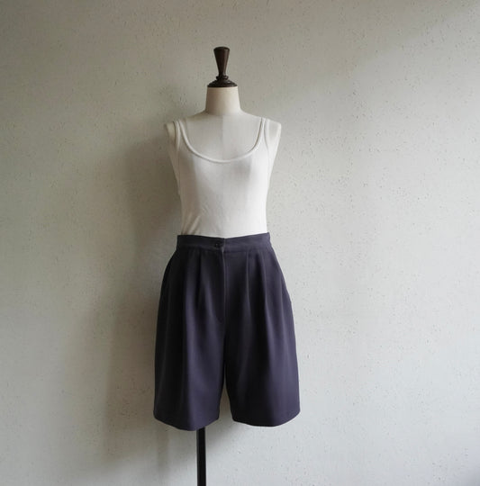 90s Tuck Shorts
