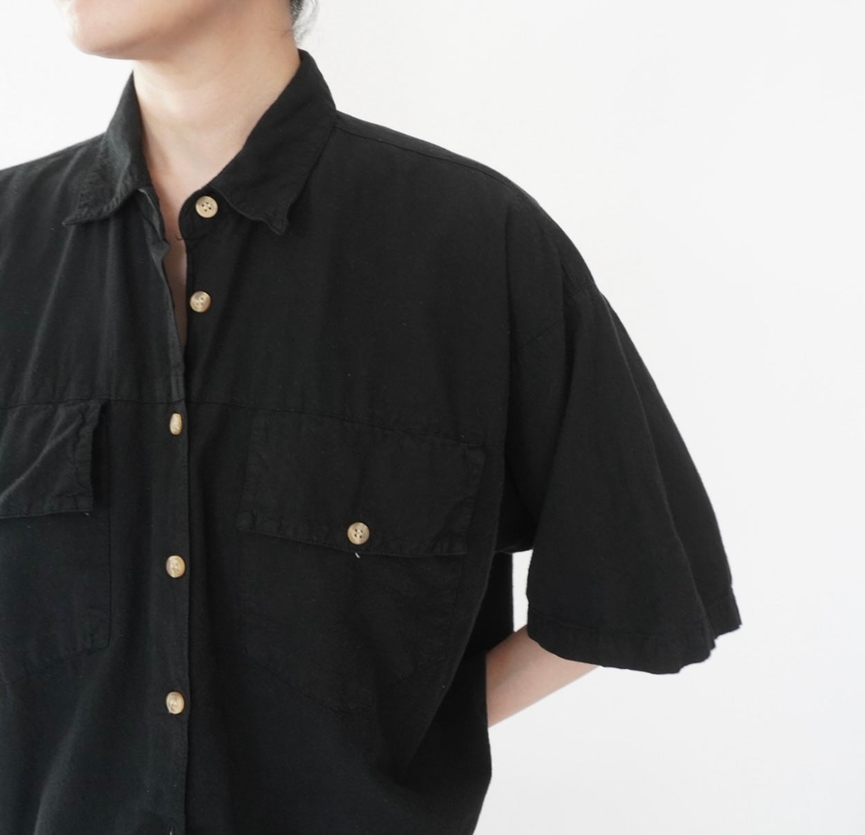 90s Black Shirt