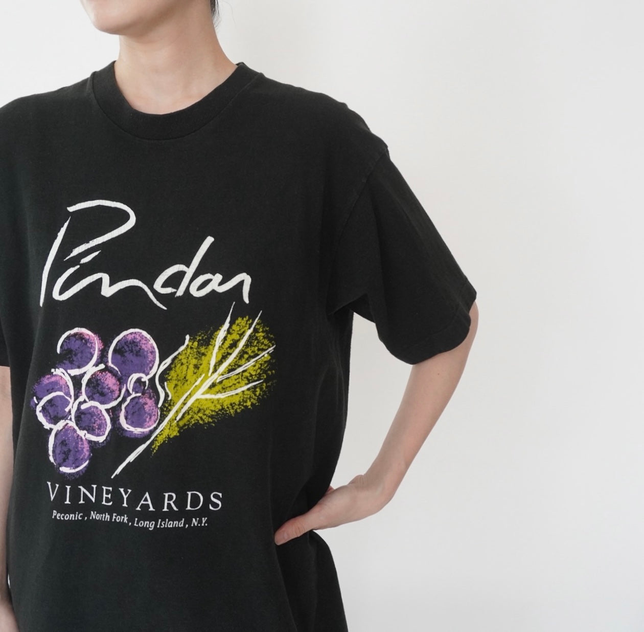 90s "Pindar Vineyards" Printed T-shirt Made in USA