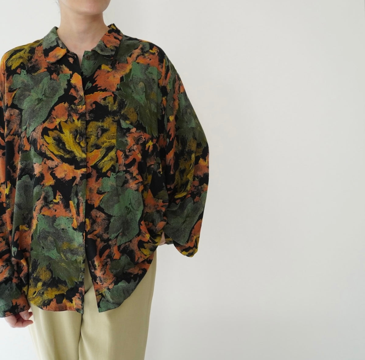 90s EURO Printed Shirt