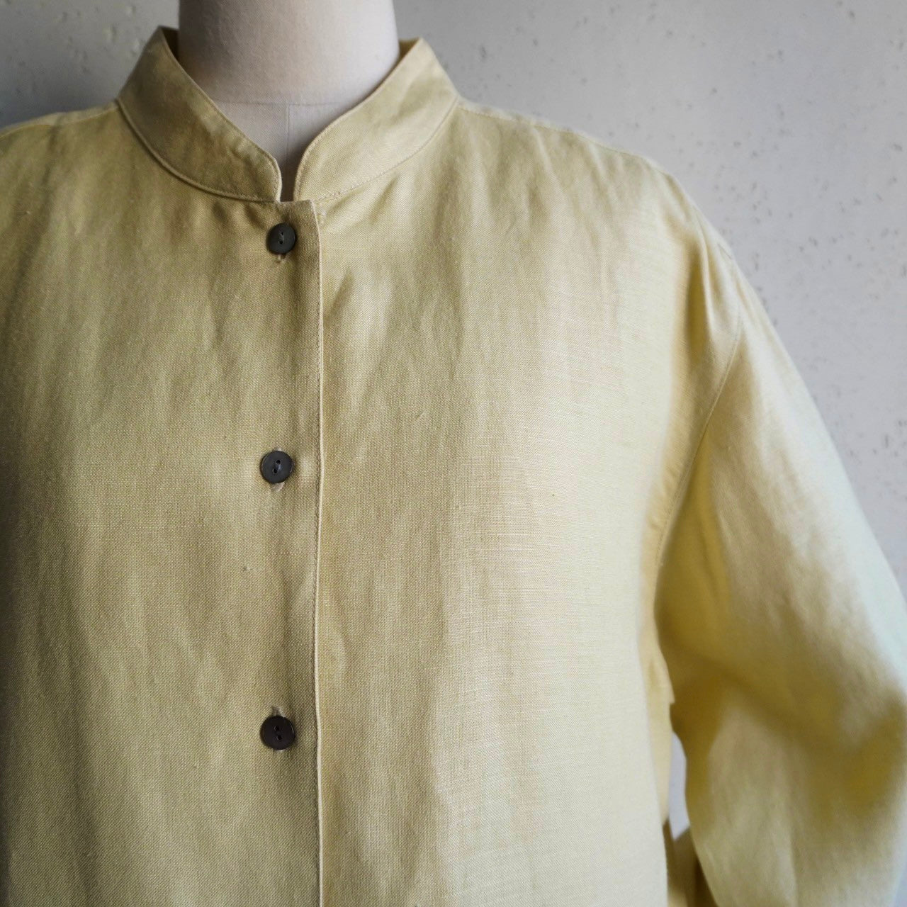 90s Design Linen Shirt