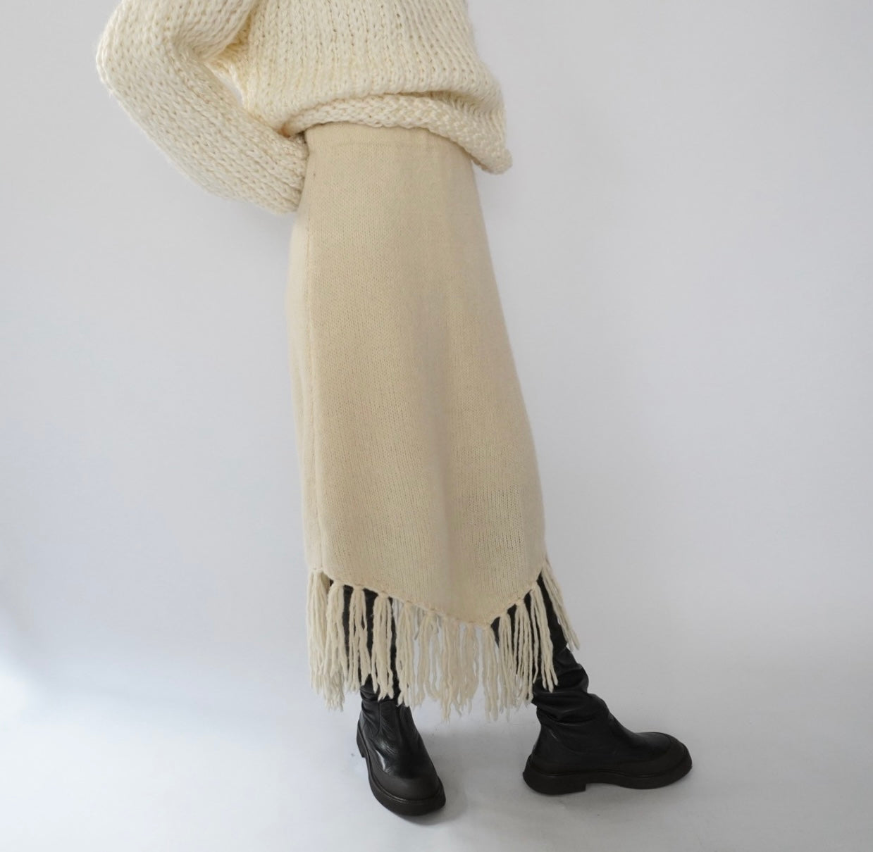 80s Ivory Fringe Skirt