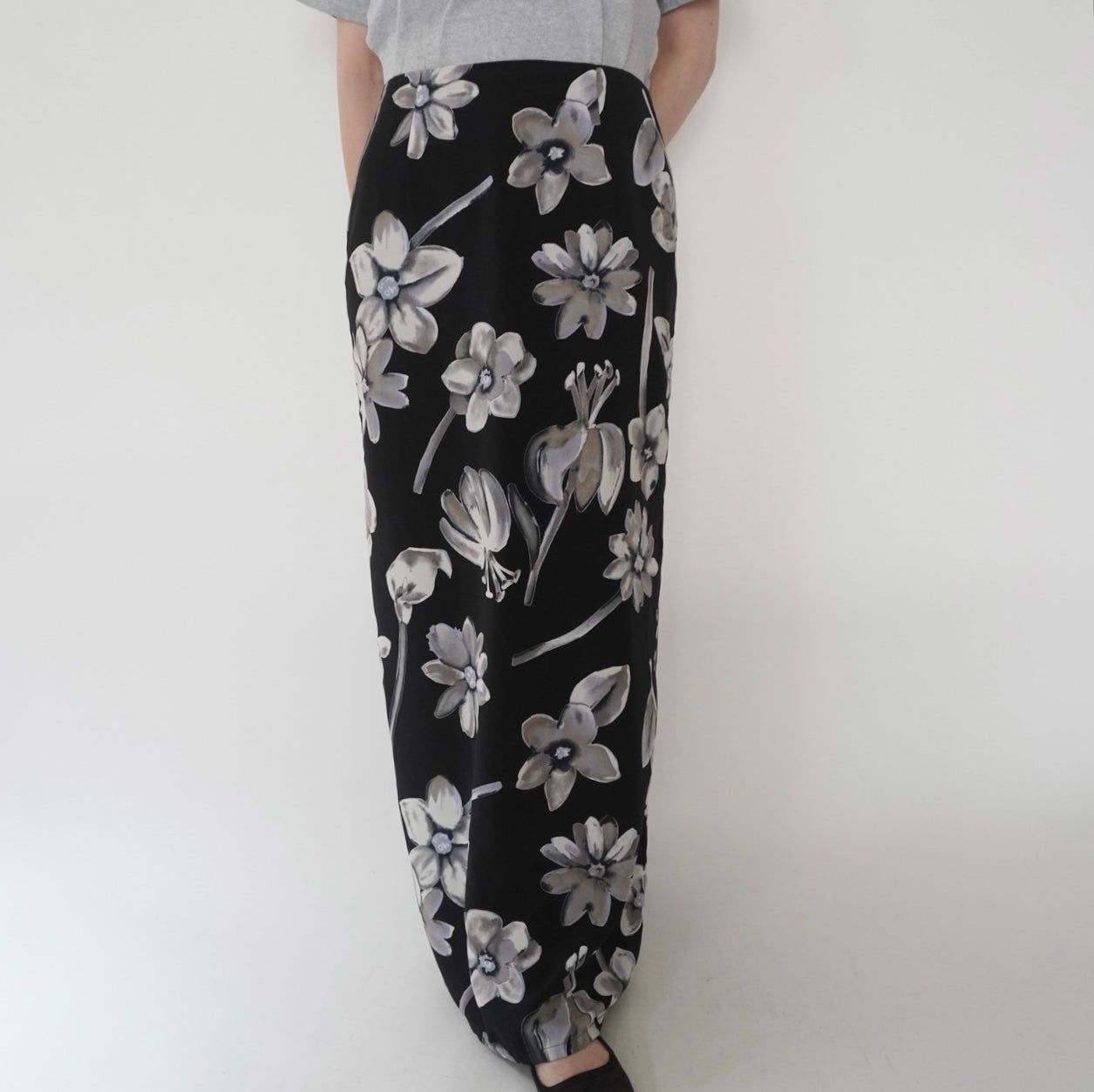 90s EURO Floral Print Skirt