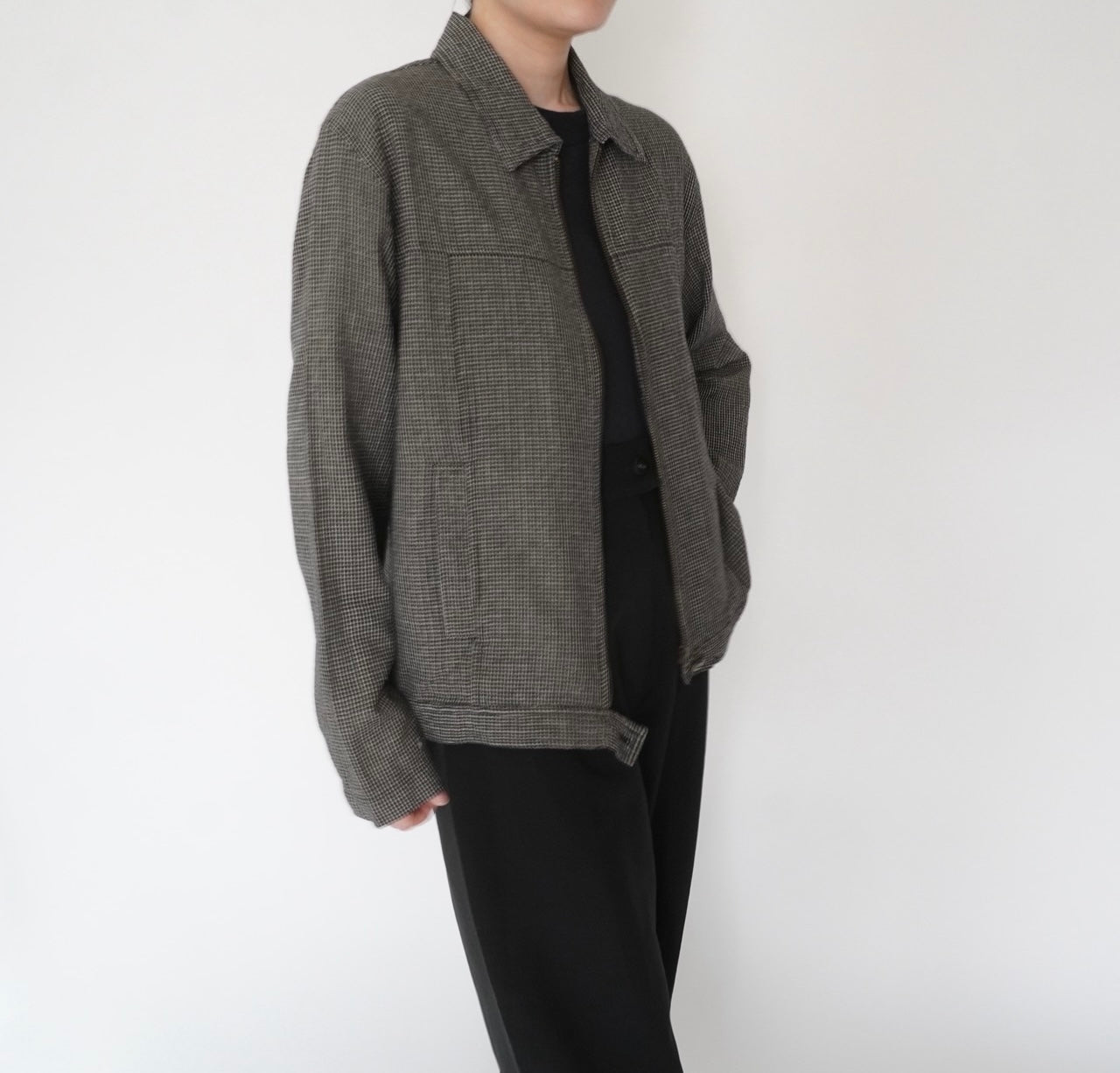 90s Black x White Light Jacket