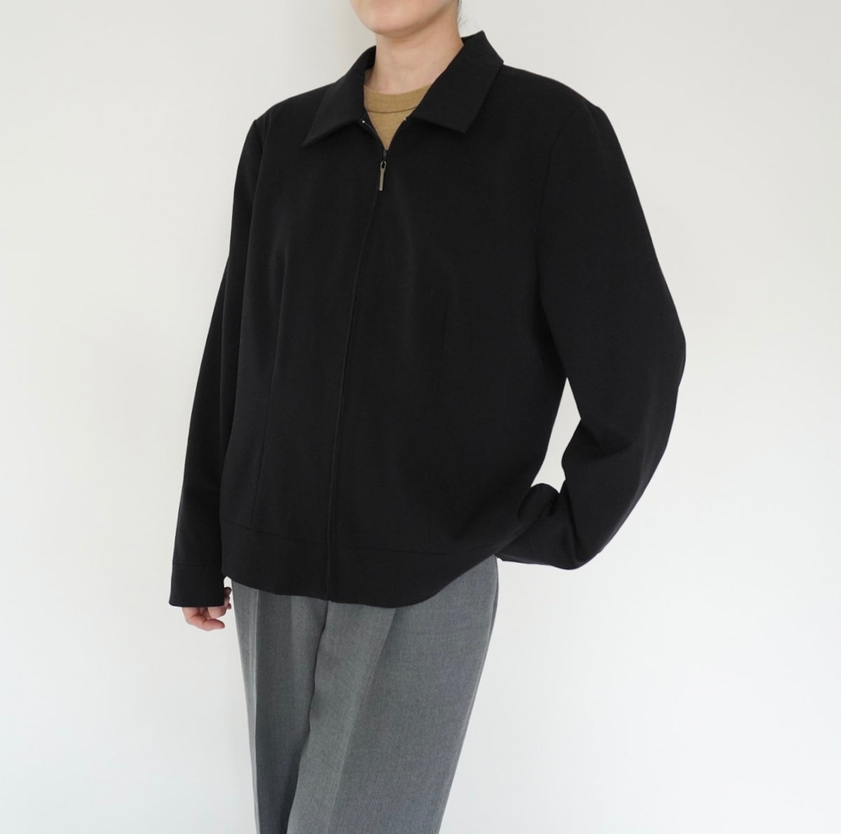 90s Zip Light Jacket
