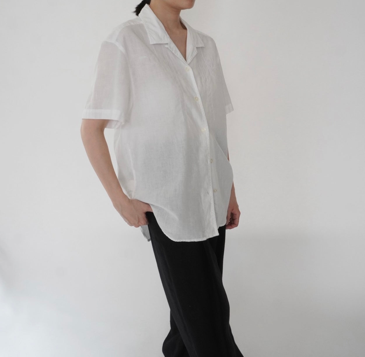 90s Design White Shirt
