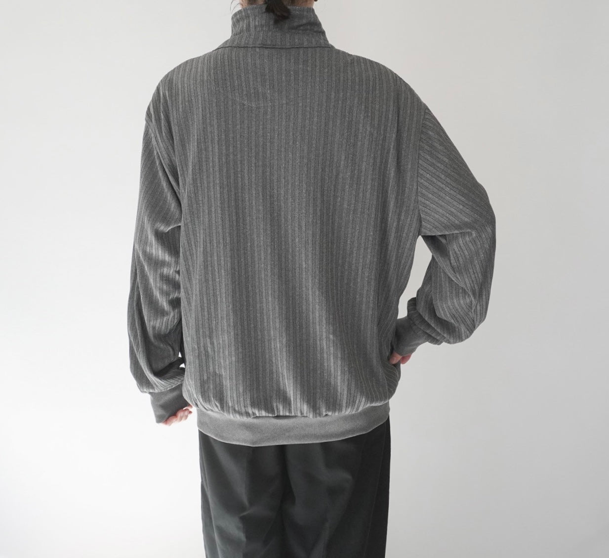 90s Ribbed Zip Top