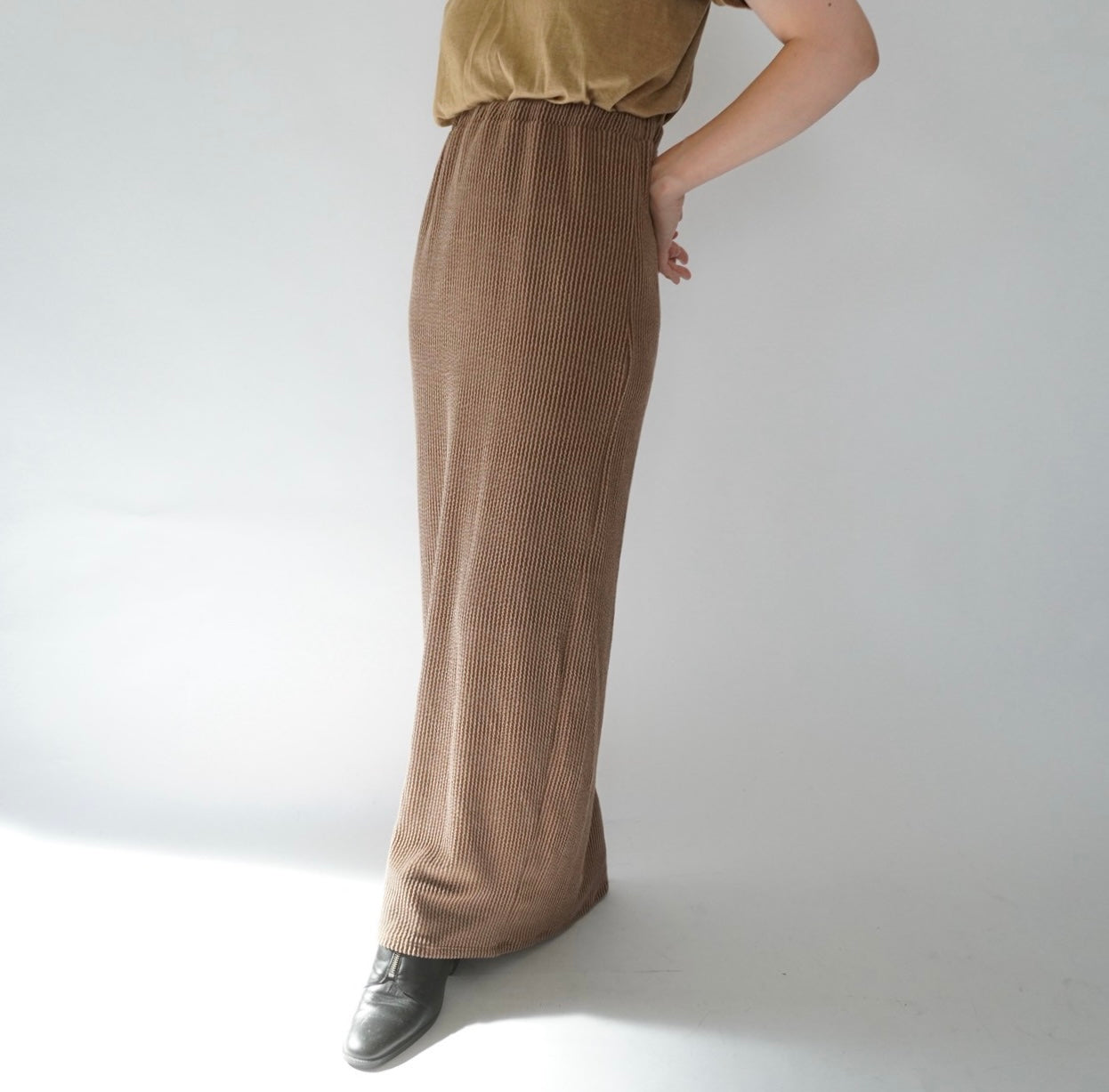 90s Ribbed Maxi Skirt