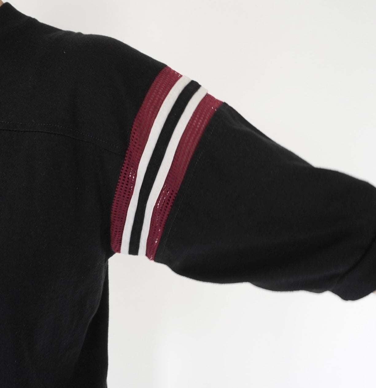 80s Mesh Design T-shirt