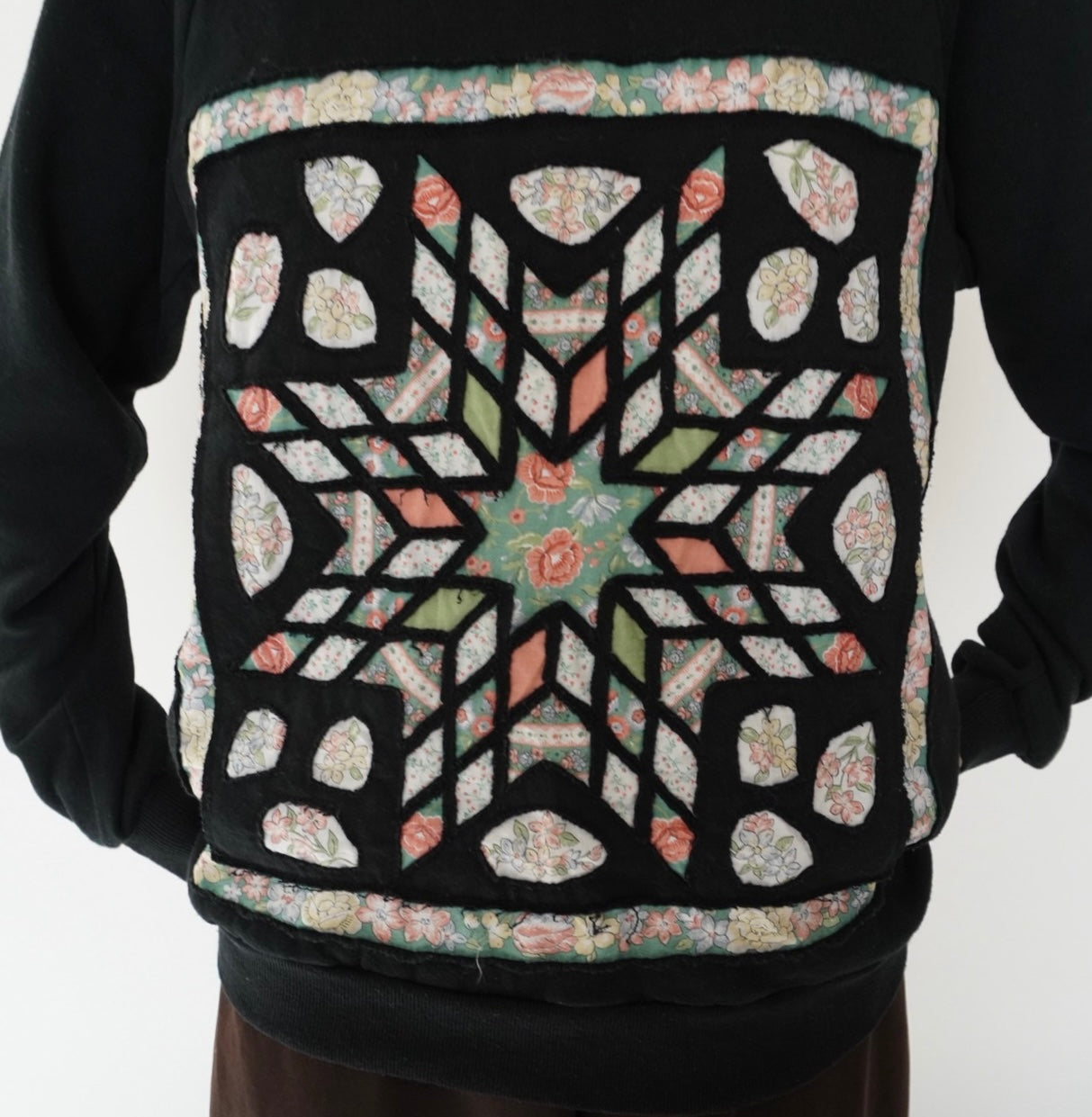 90s Design Sweater Made in USA