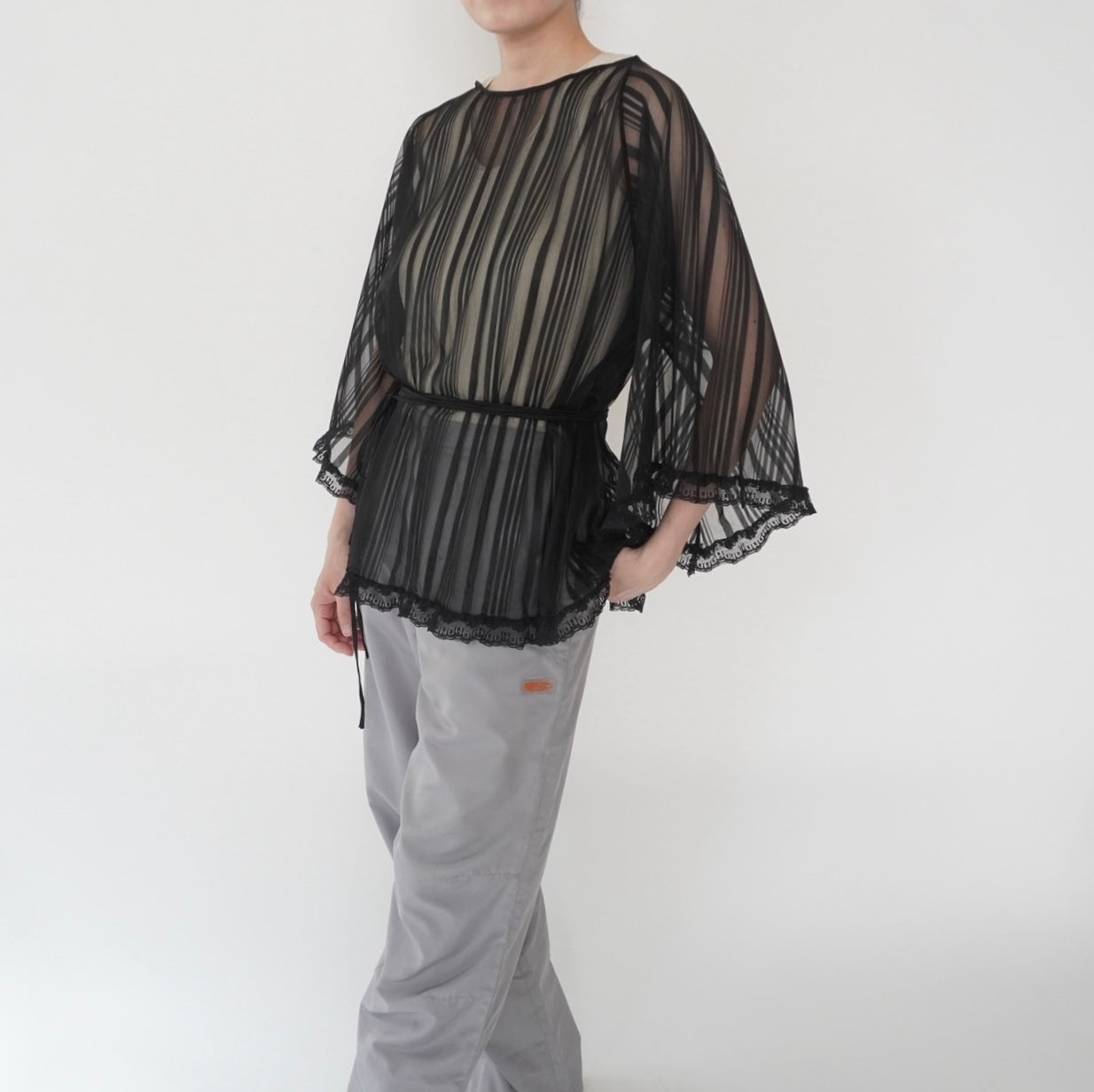 90s Sheer Lace Design Blouse