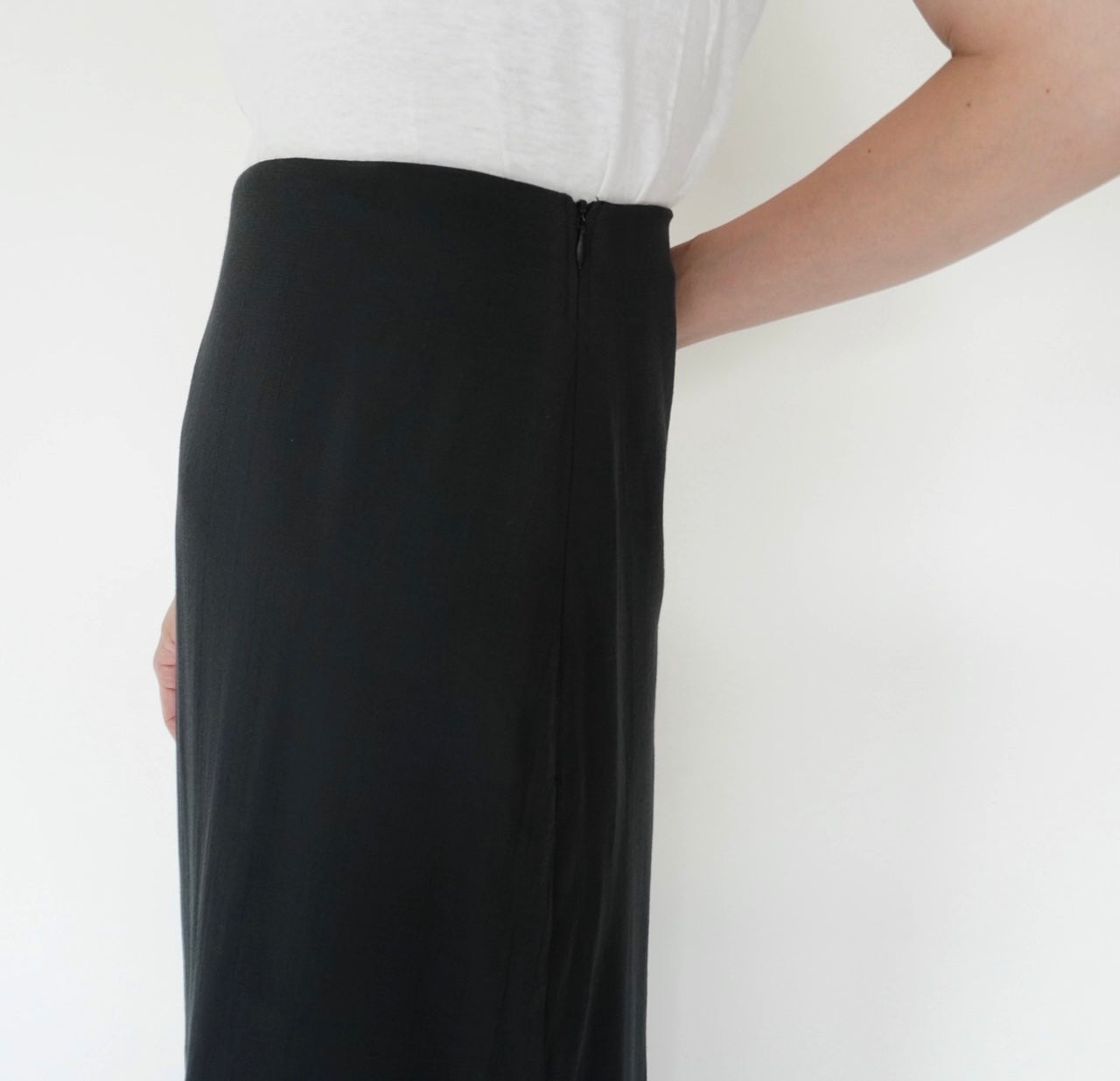 90s EURO Design Skirt