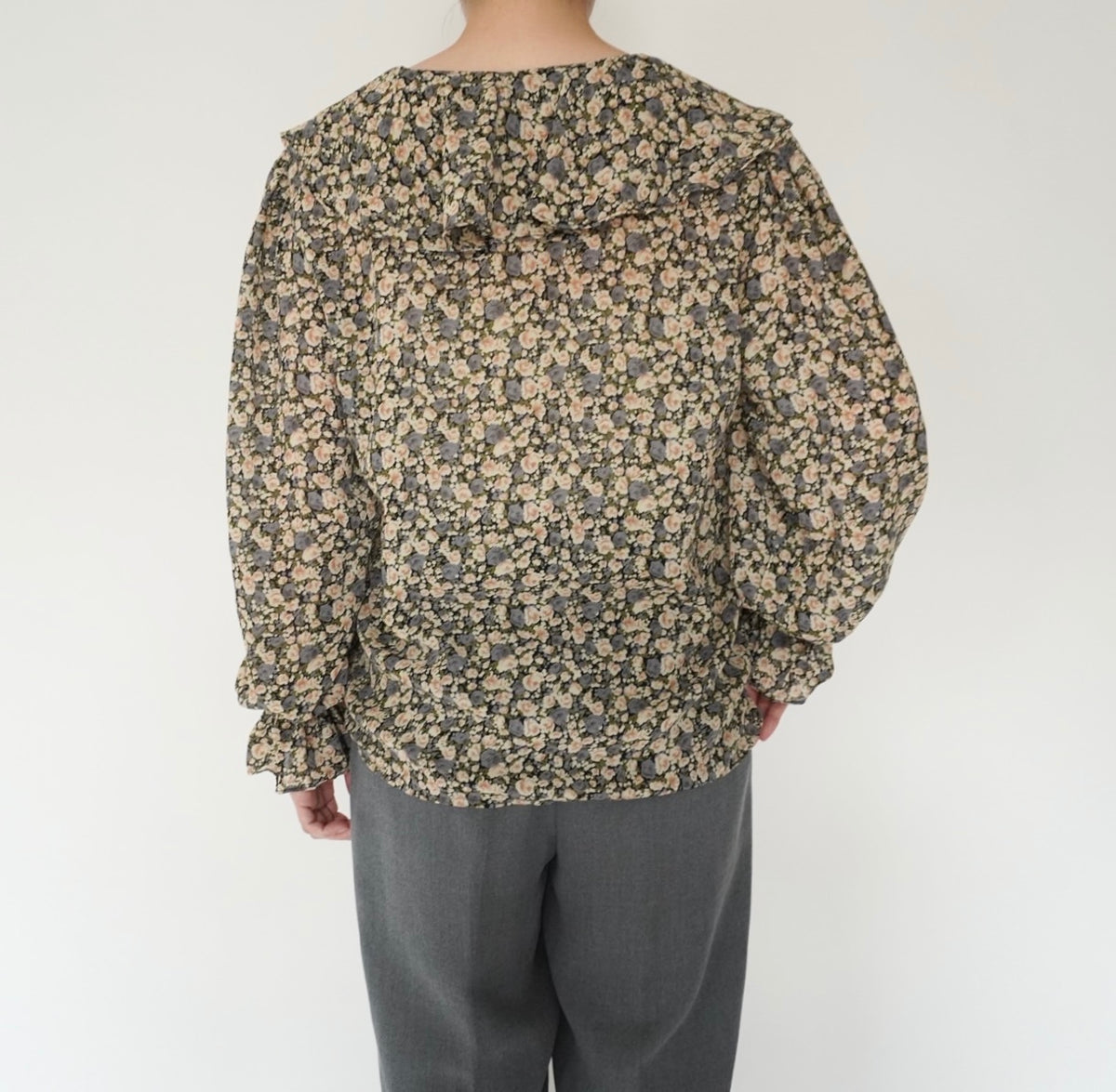 90s Flower Ruffle Blouse Made in USA