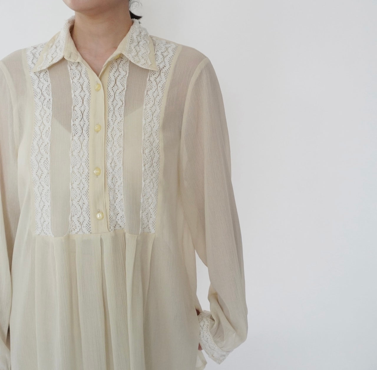 90s EURO Lace Design Tunic