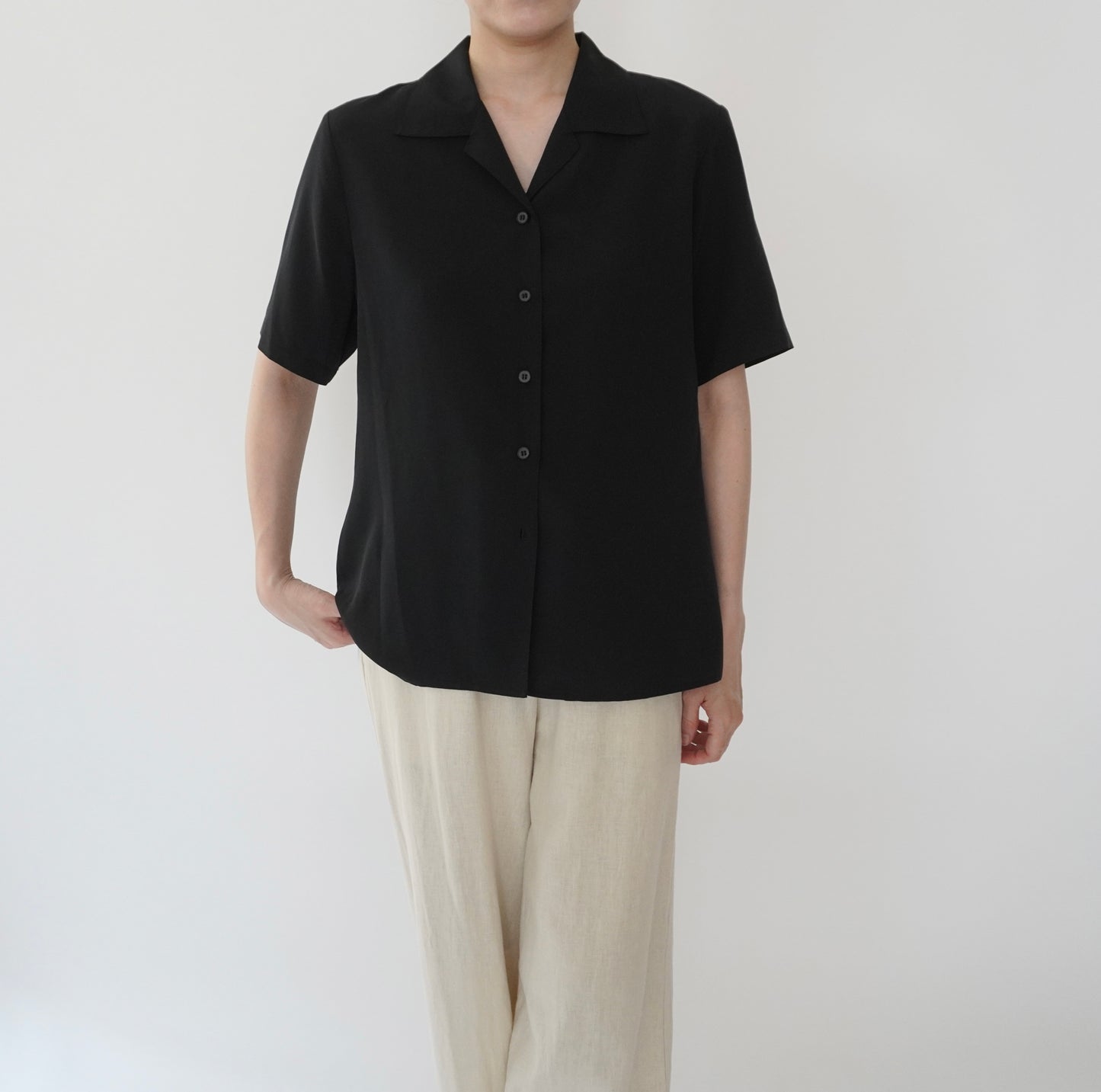 90s Black Shirt
