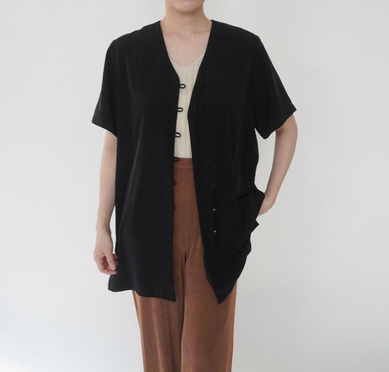 90s Black Design Shirt
