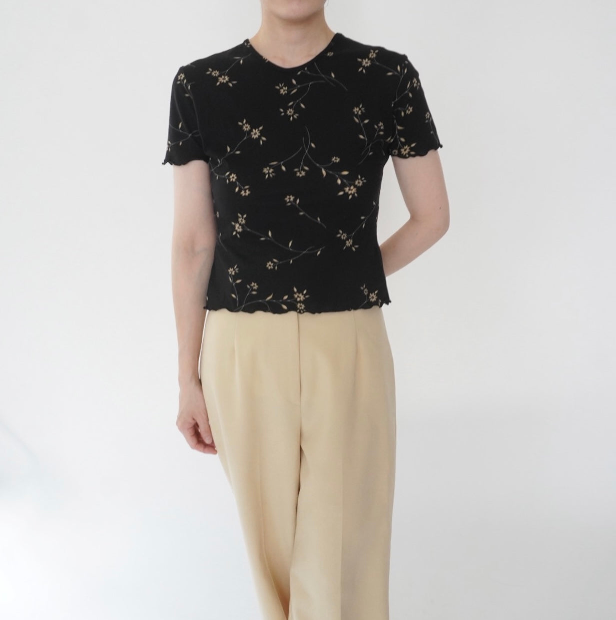 90s Floral Printed Top