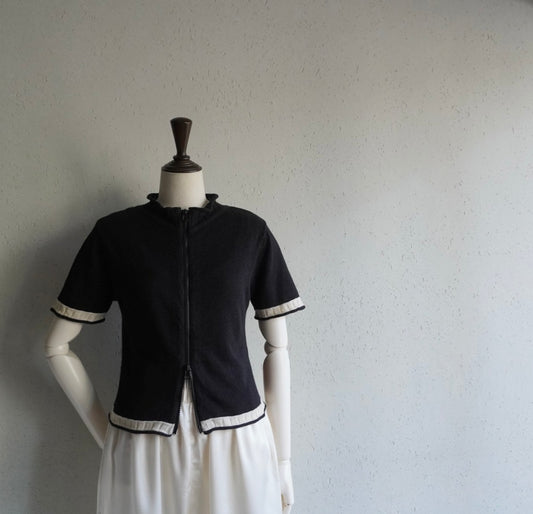 90s EURO Zipped Top
