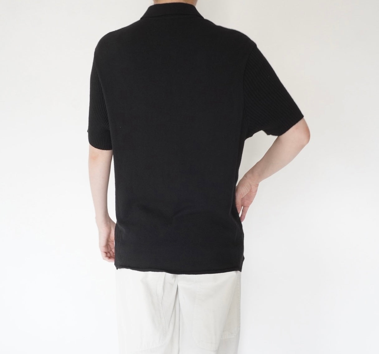 90s  Ribbed Design Top