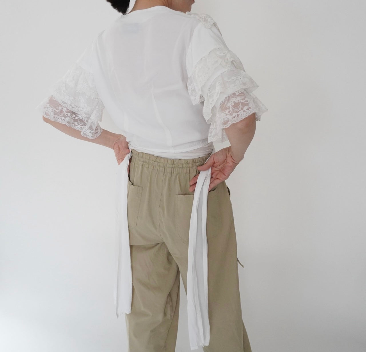 80s Lace Design Blouse