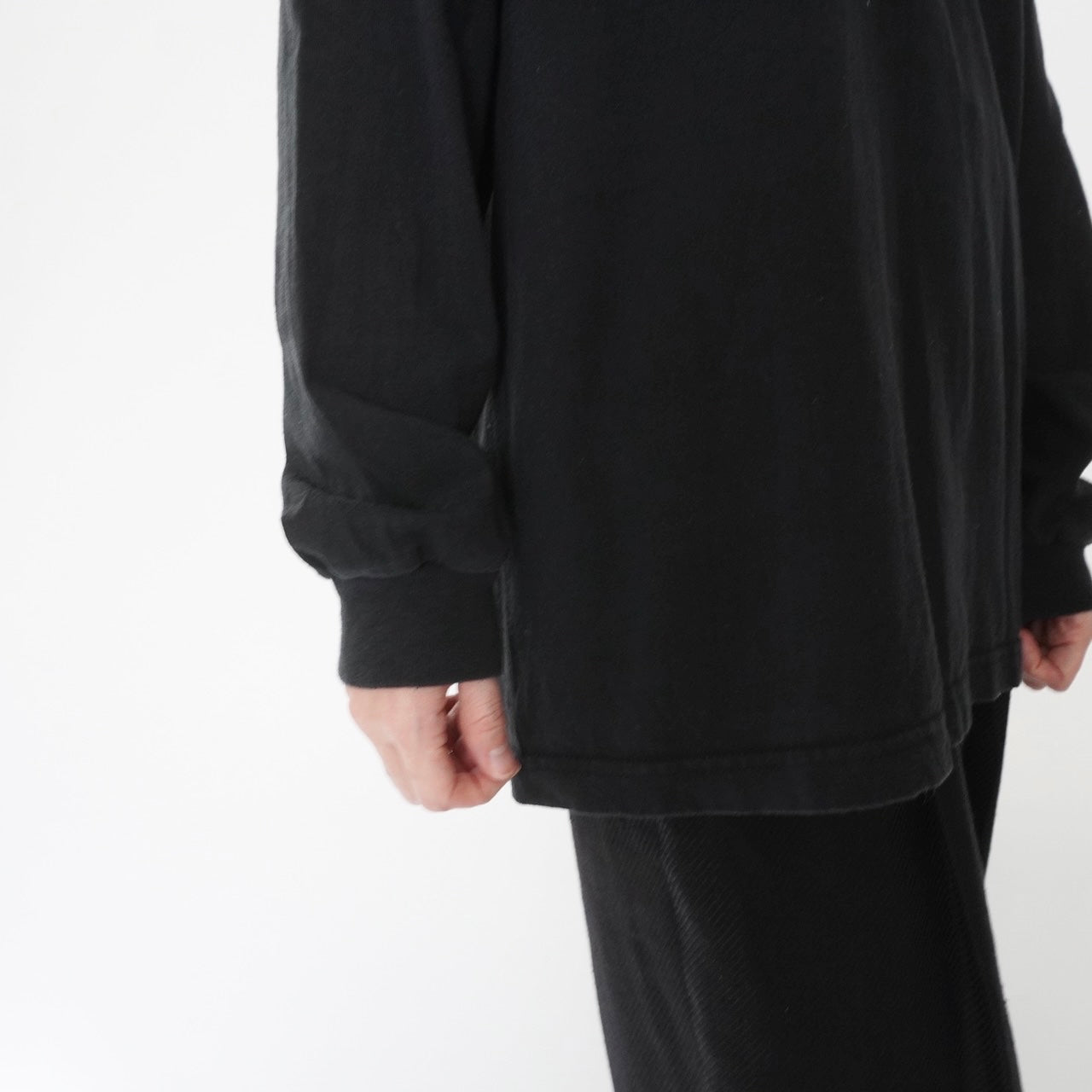 90s Embroidery Long Sleeves T-shirt Made in USA
