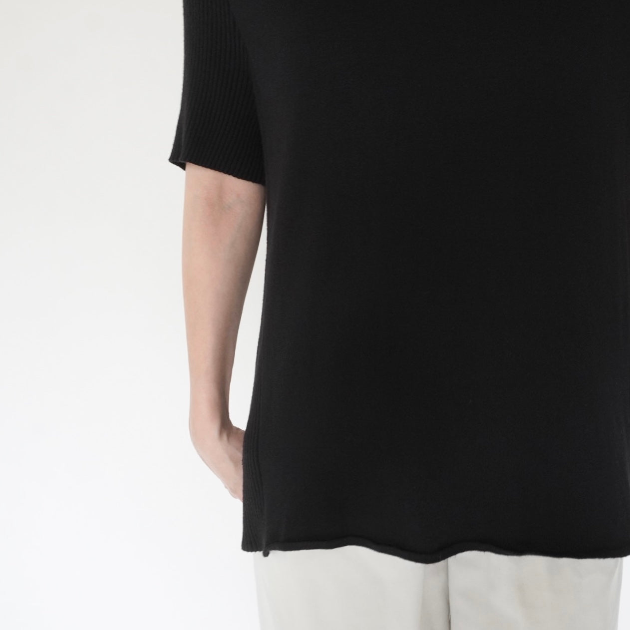 90s  Ribbed Design Top