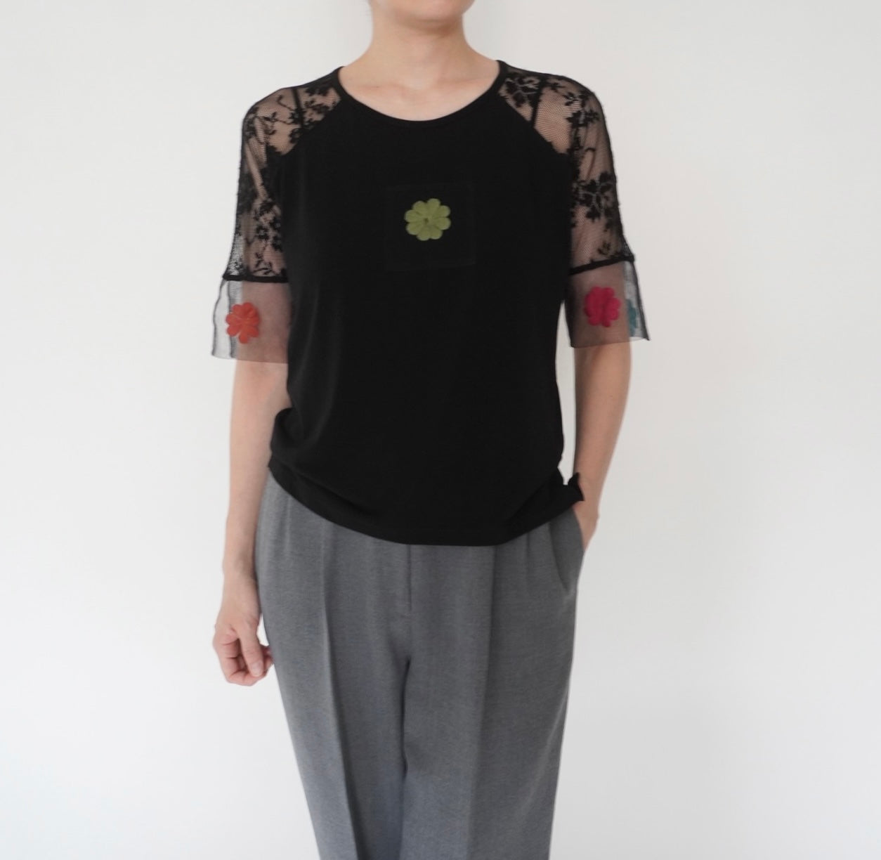 90s Lace Design Top