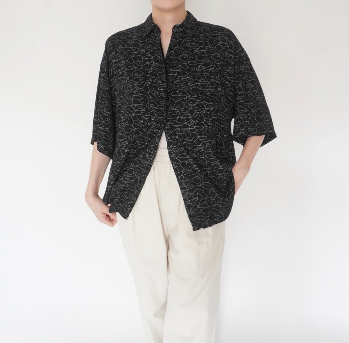 90s Black  Pattern Shirt