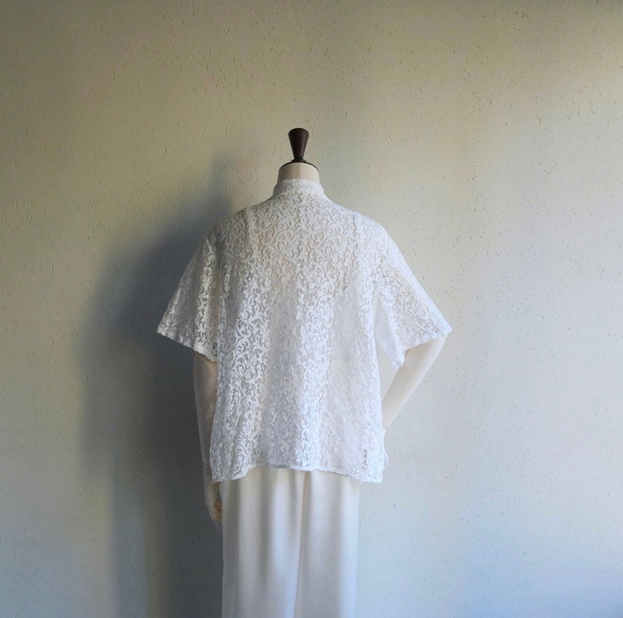 90s Lace Design Shirt