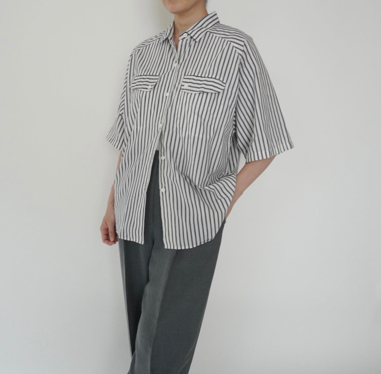 90s Striped Design Shirt