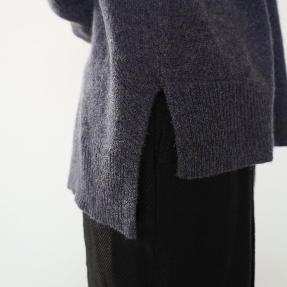 "SAKS FIFTH AVENUE" Cashmere Knit